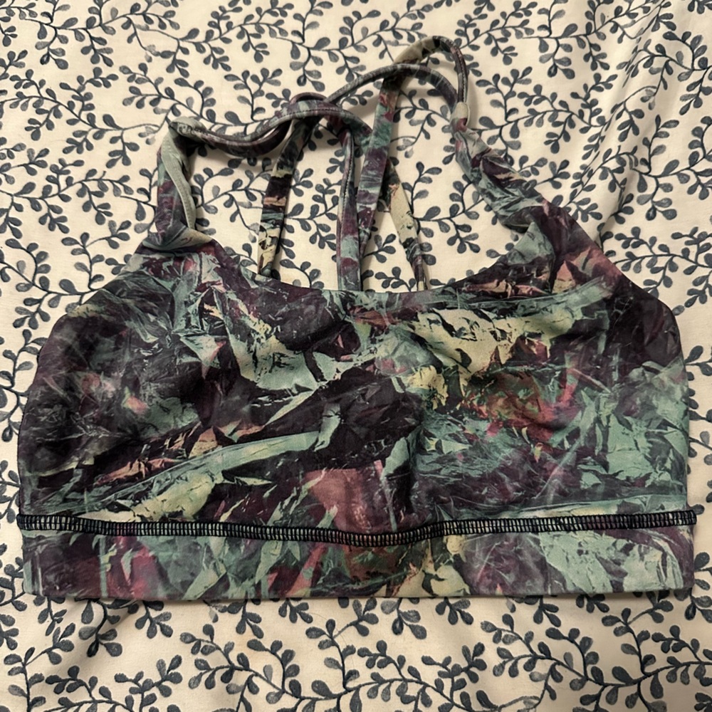 Lululemon bra